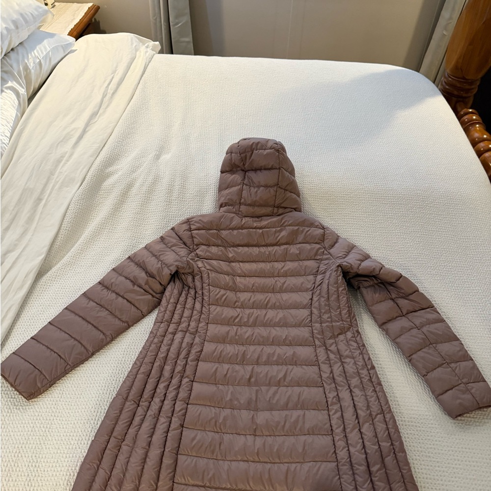 Women's Long Packable Puffer Jacket - image 2